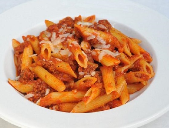 Penne Bolognese 